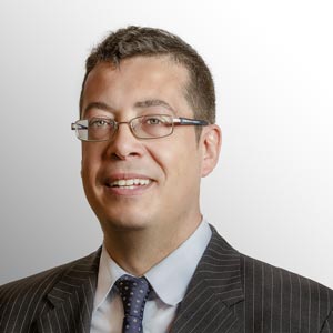 <span>Giuseppe Galloppo</span><p>g.galloppo@pactumitalia.com </p><p>Docente universitario in materie di finanza quantitativa e di mercato, ha esperienza di valutazione di investimenti finanziari e reali. Fa parte del comitato tecnico-scientifico di Pactum; la sua particolare expertise risiede nello studio ed individuazione delle caratteristiche migliori per incrementare al massimo la probabilità di successo di un'operazione finanziaria. Il che si traduce nella capacità di identificare le variabili più idonee a massimizzare la performance di un investimento, sia sulla base di considerazioni di tipo qualitativo, che sulla scorta di analisi quantitative basate su dati storici, settoriali e macroeconomici.</p>